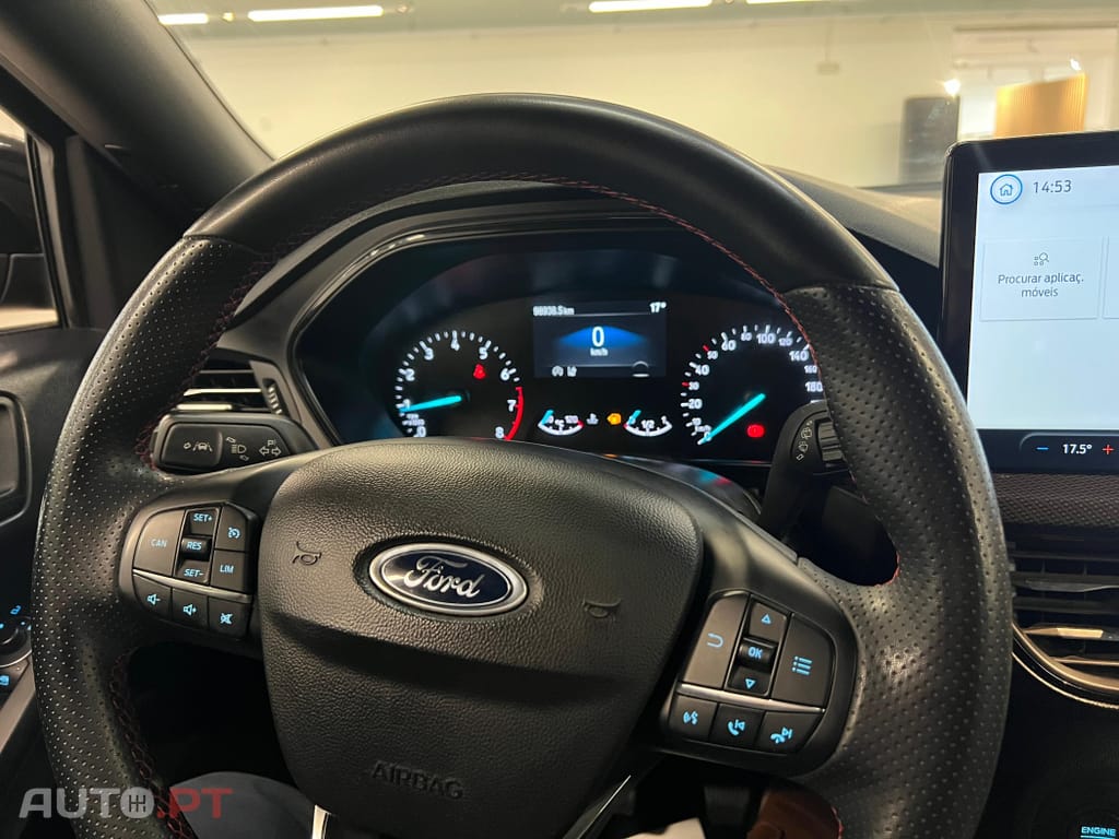 Ford Focus 1.0 EcoBoost MHEV ST-Line