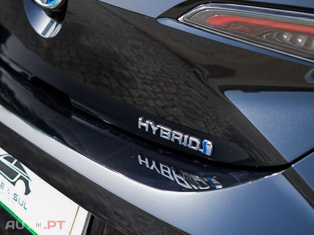 Toyota Corolla 1.8 Hybrid Comfort