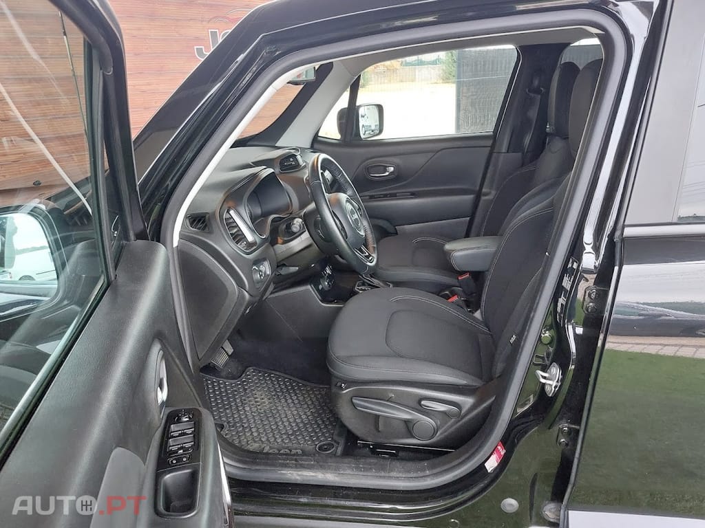 Jeep Renegade 1.3 TG 4Xe Overland