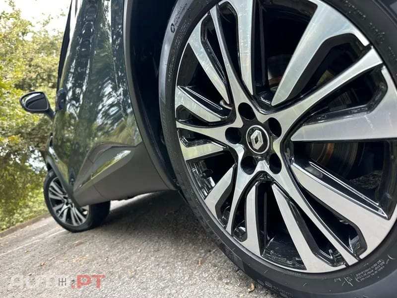 Renault Captur 1.6 E-Tech Initiale Paris