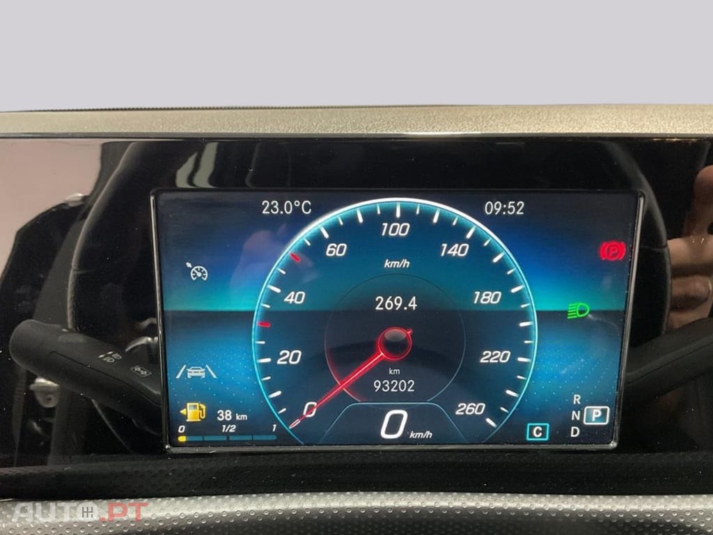 Mercedes-Benz A 180 d AMG Line