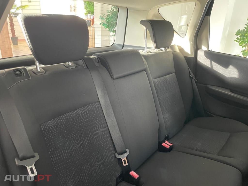 Mercedes-Benz A 160 Elegance BlueEfficiency — fotografia 15