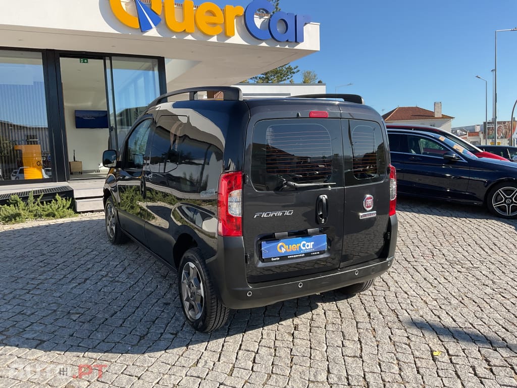 Fiat Fiorino 1.3 M-jet Adventure com 1GD