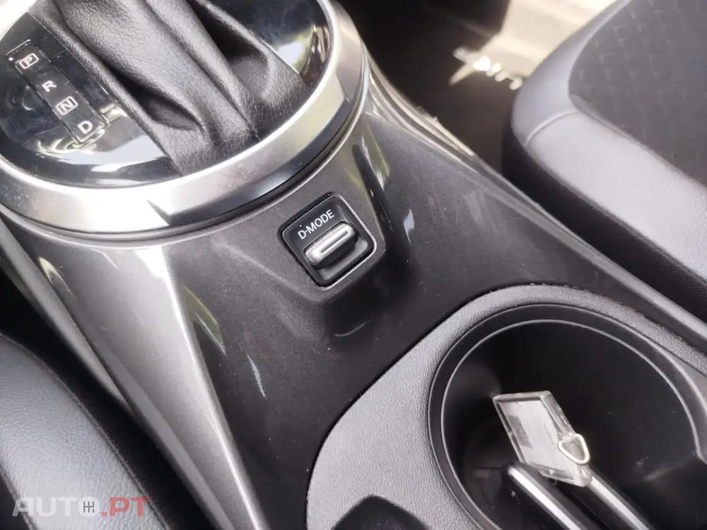 Nissan Juke 1.0 DIG-T N-Connecta NAV. DCT