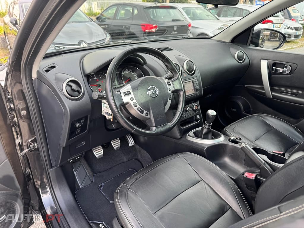 Nissan Qashqai 1.5 dCi Tekna Premium 18