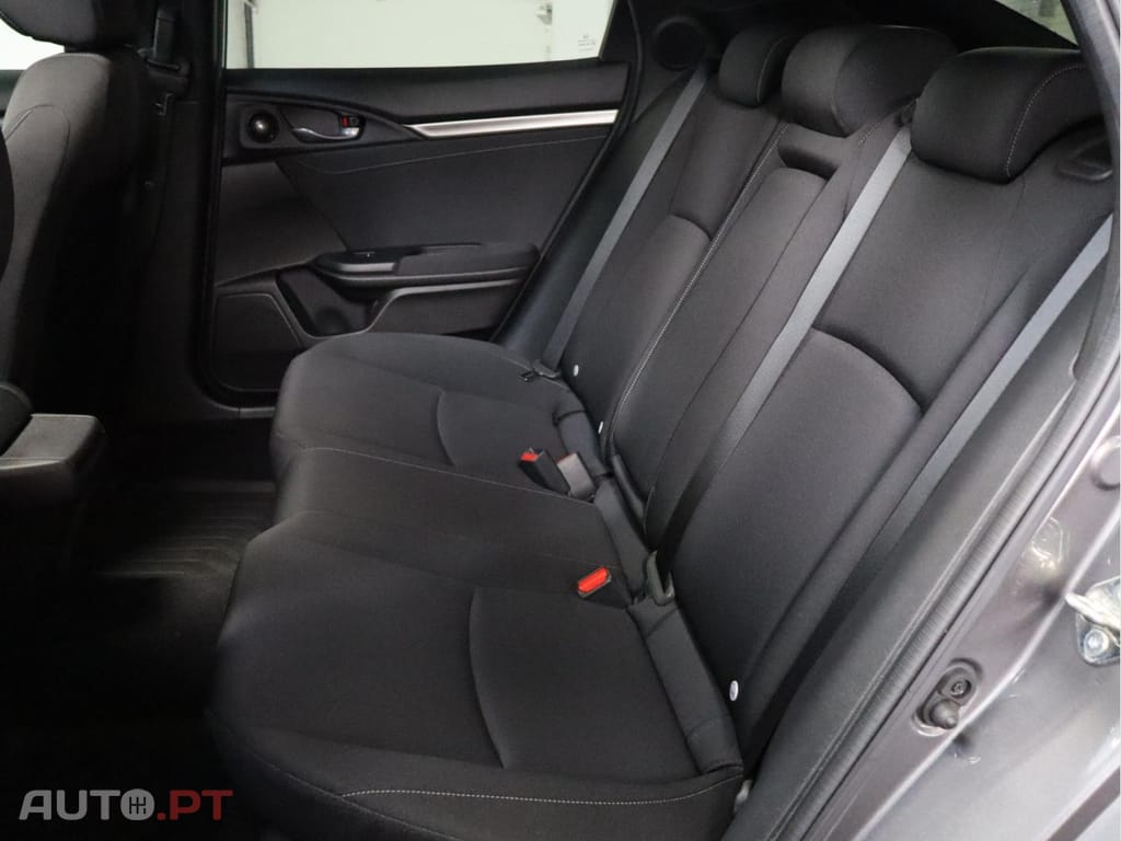 Honda Civic 1.0 i-VTEC Executive