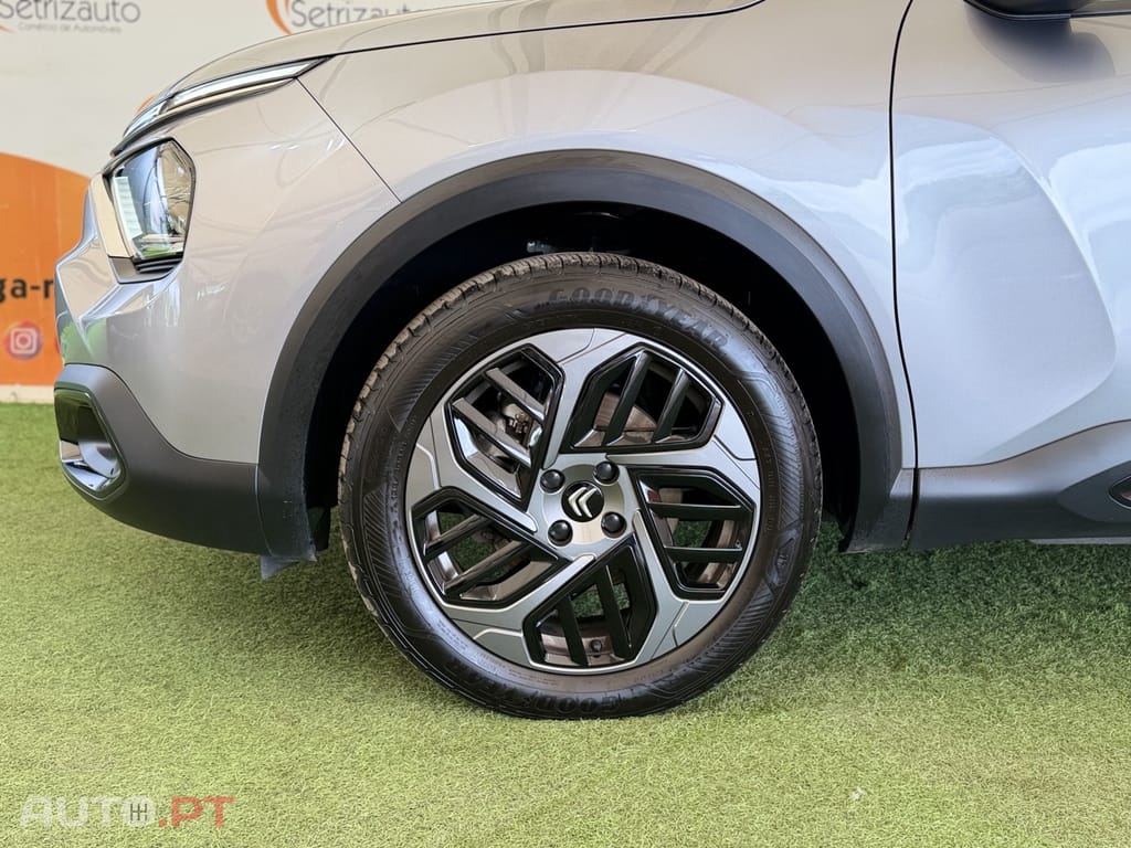 Citroen C4 1.2 PureTech Shine