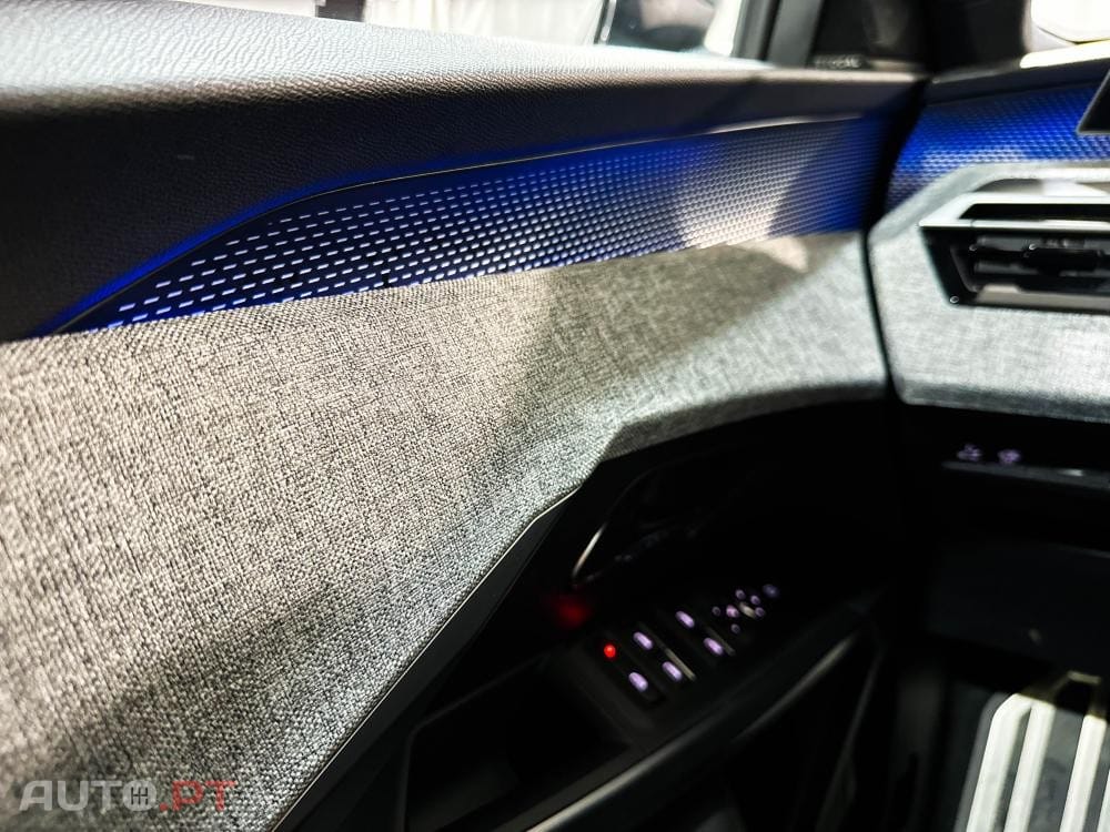 Peugeot E-3008 73 kWh Allure