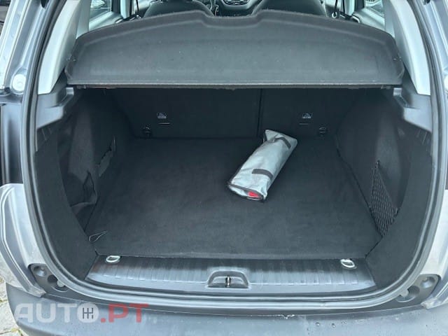 Peugeot 2008 1.6 BlueHDi Style