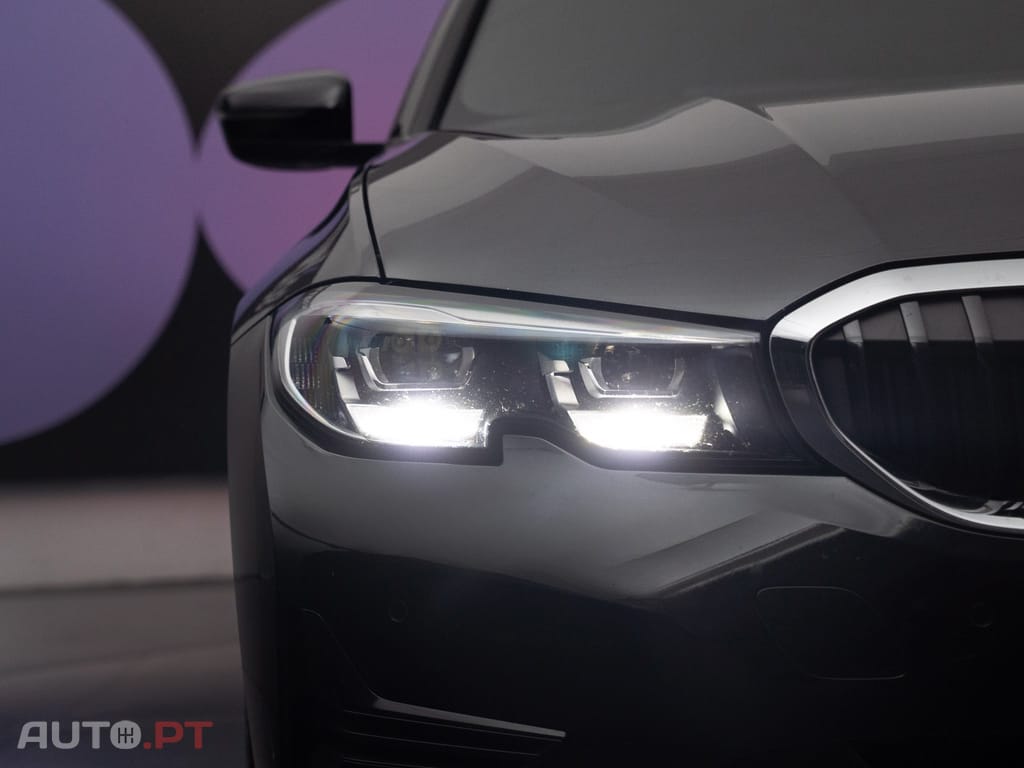 BMW 320 e Touring Corporate Edition Auto