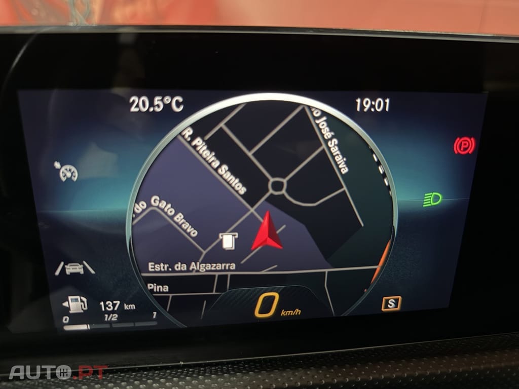 Mercedes-Benz A 180 Advanced AMG Line