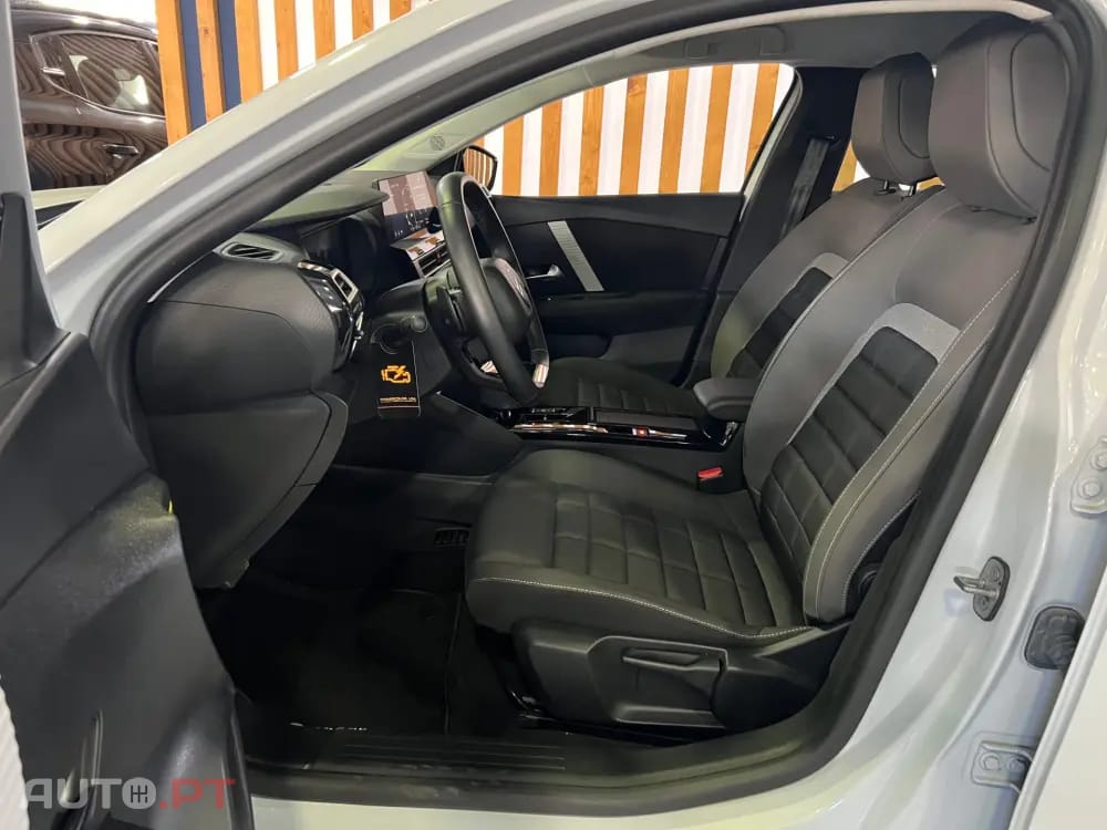 Citroen C4 1.2 Hybrid Plus e-DSC6