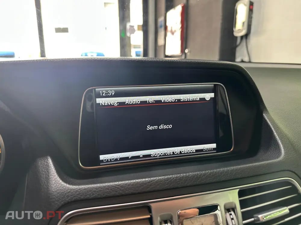 Mercedes-Benz E 250 d Auto