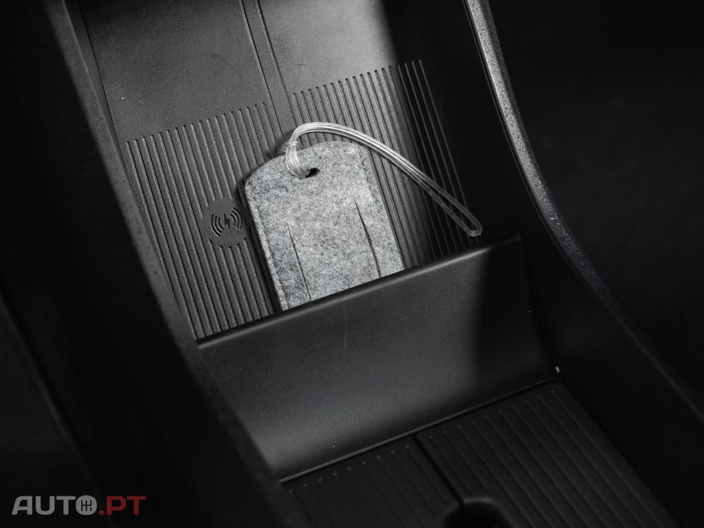 Volvo EX30 69 kWh Twin Motor Plus