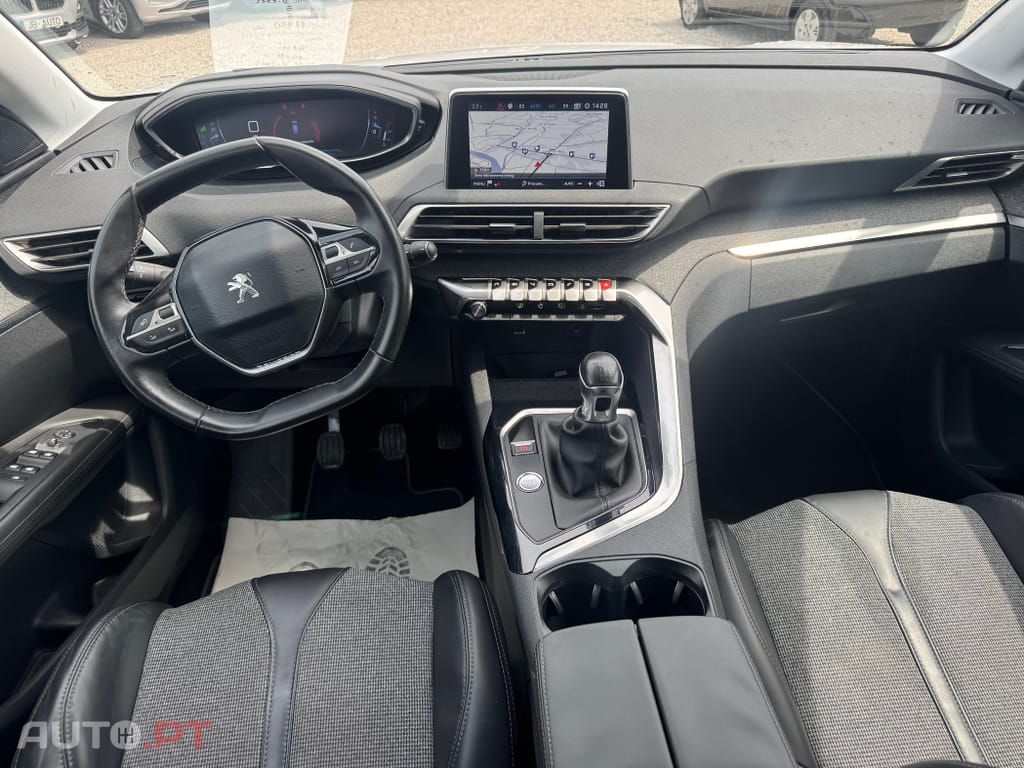 Peugeot 3008 1.6 BlueHDi Allure