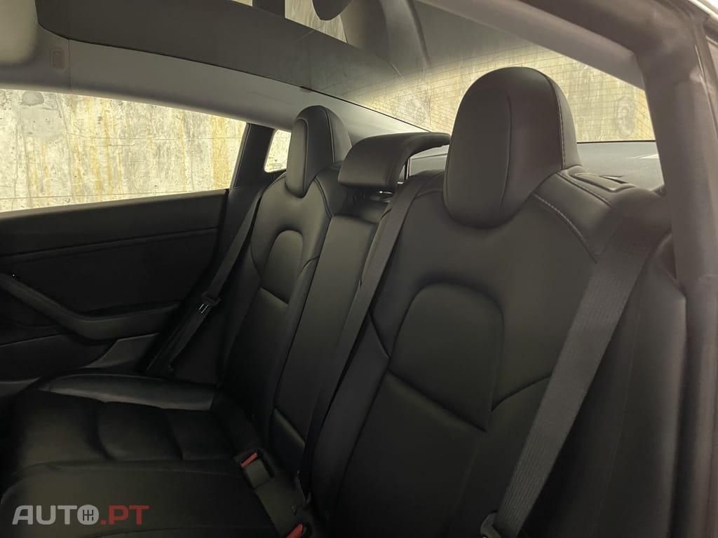 Tesla Model 3 Long-Range Dual Motor AWD