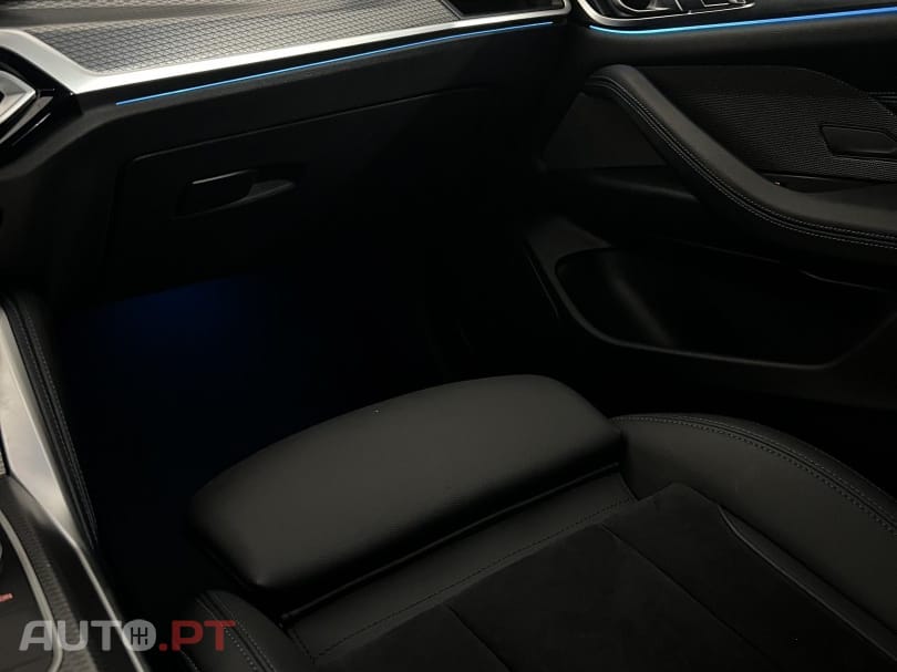 BMW i4 M50