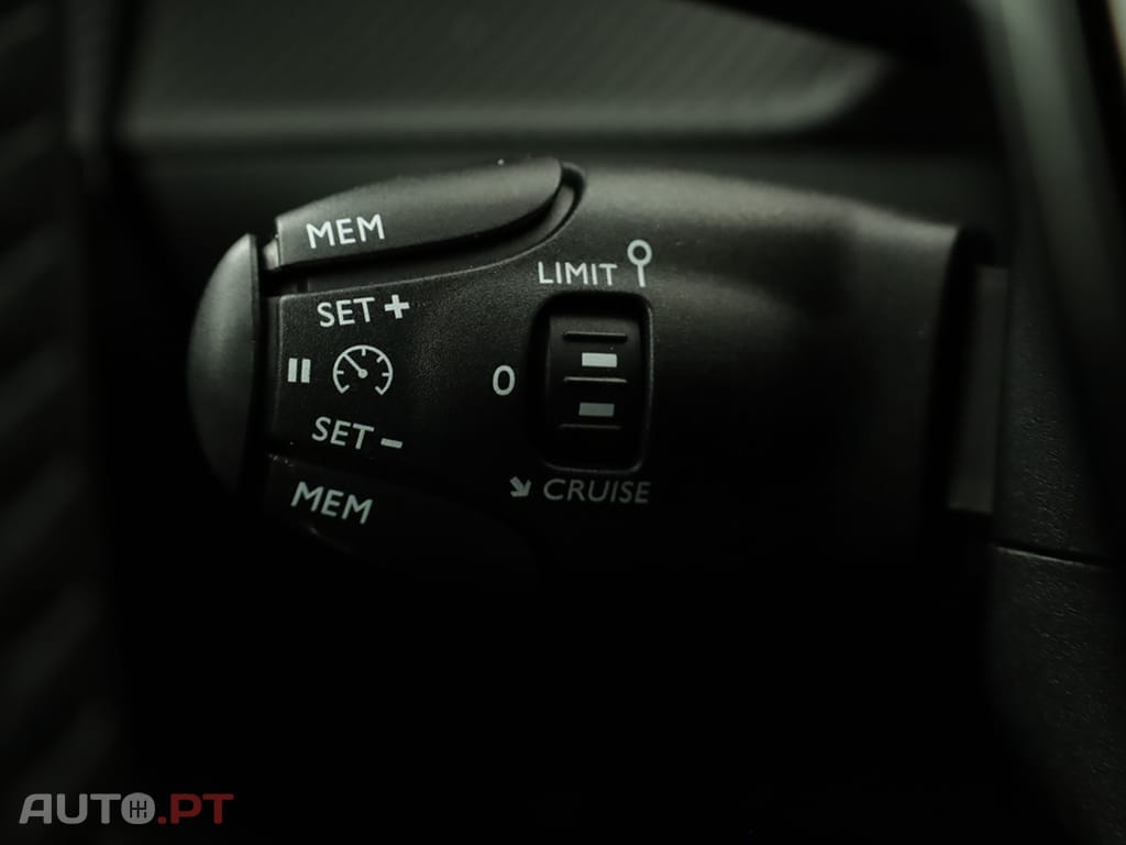Peugeot 208 208 1.2 Allure