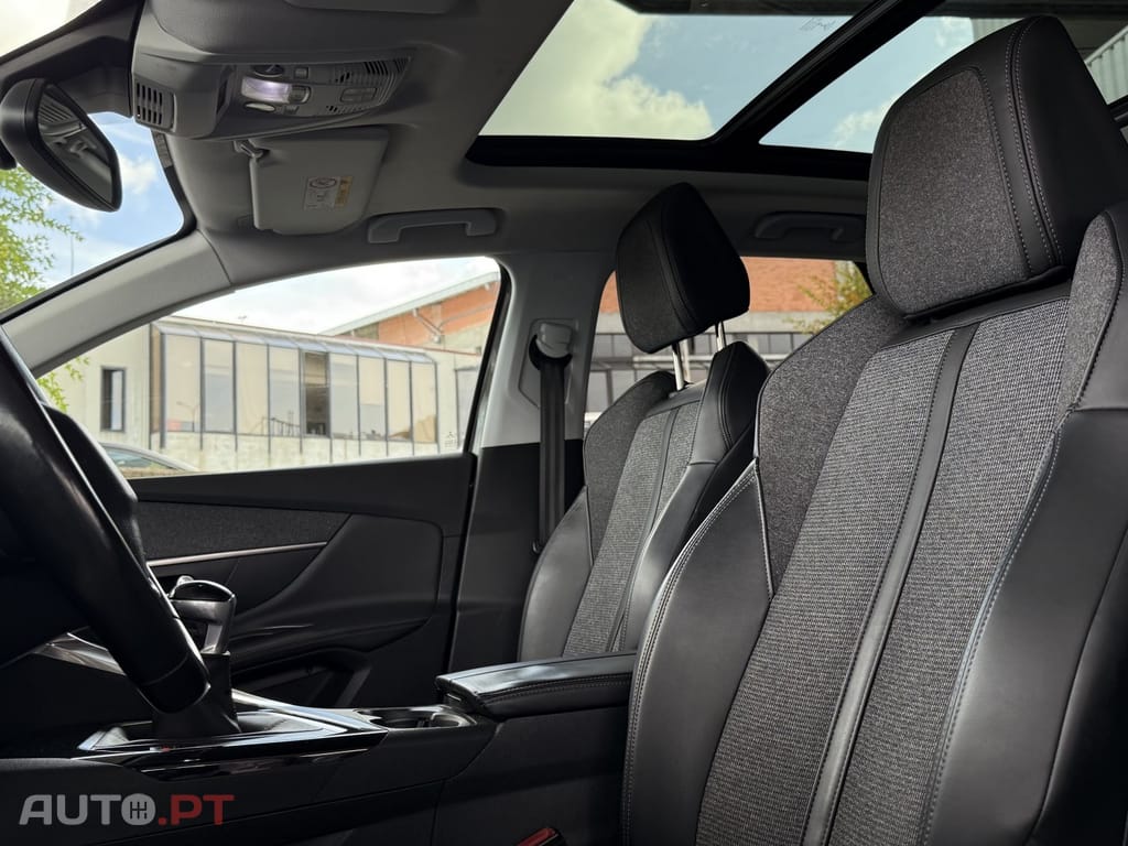 Peugeot 3008 1.2 PureTech Allure