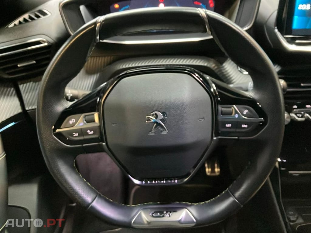 Peugeot 2008 1.2 PureTech GT
