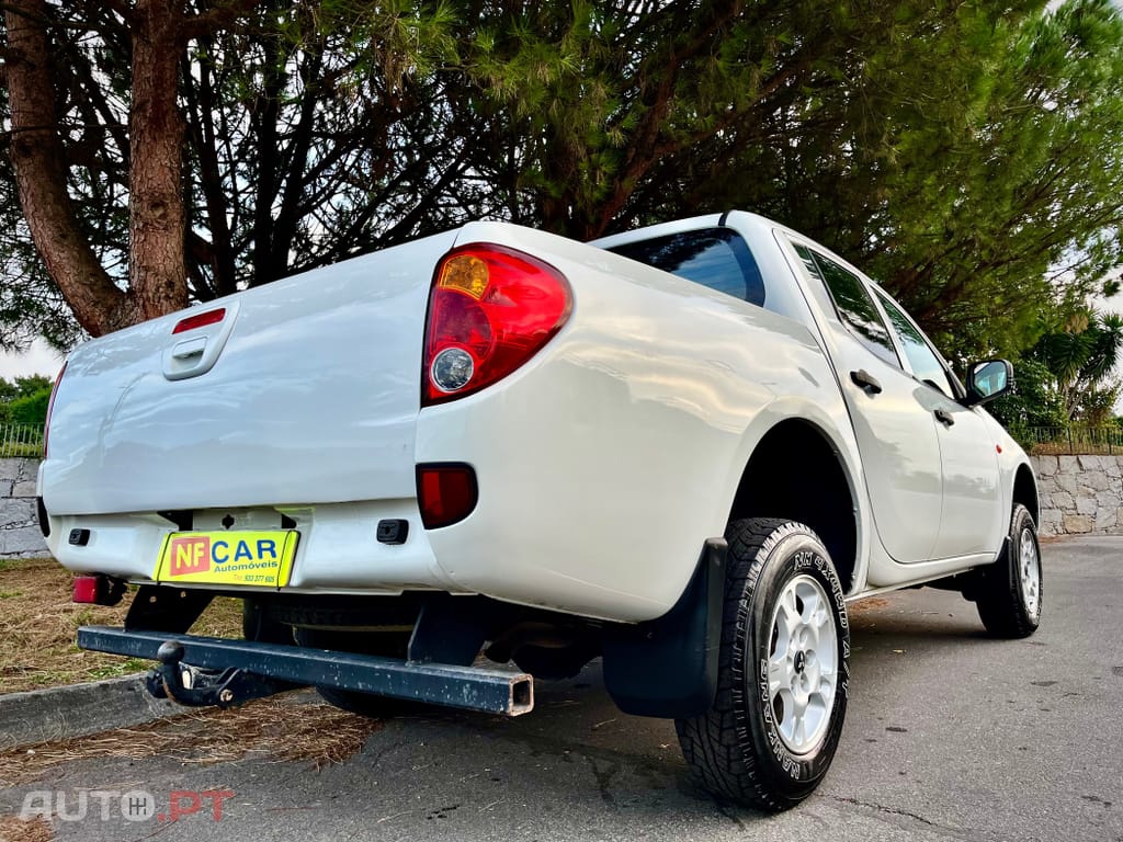 Mitsubishi L200 DI-D  4x4
