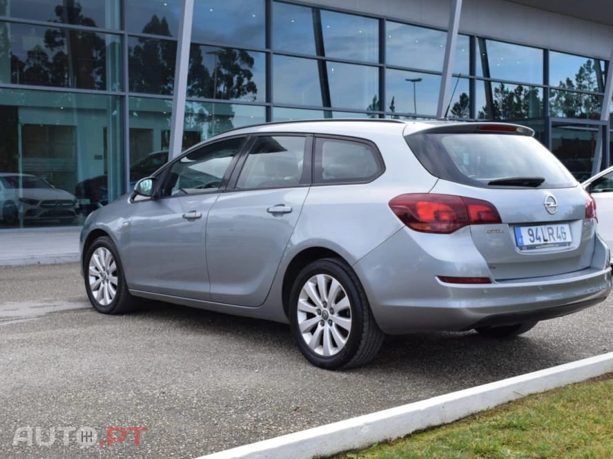 Opel Astra Sports Tourer 1.7 CDTi Cosmo