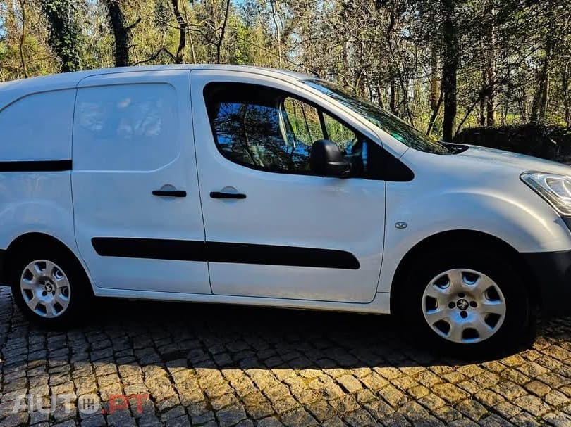 Peugeot Partner 1.6 BlueHDi L1 Premium 3L
