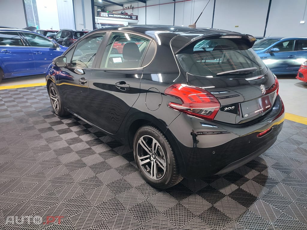 Peugeot 208 ACTIVE