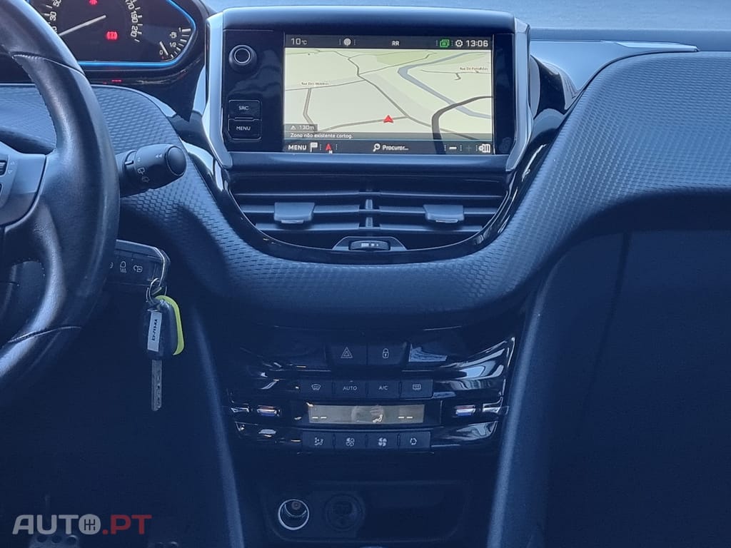 Peugeot 208 1.2 PureTech Style