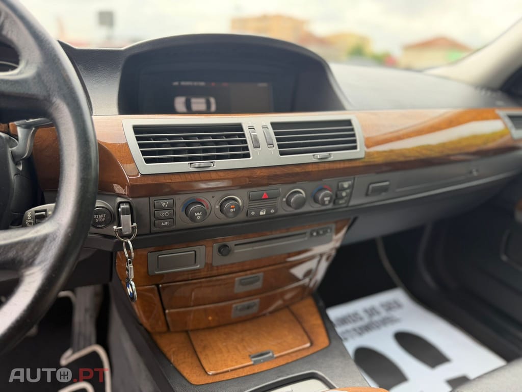 BMW 735 iA