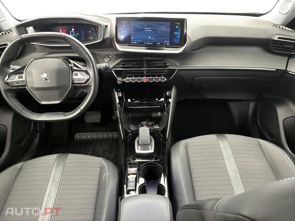 Peugeot E-2008 Active Pack