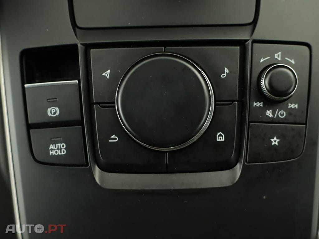 Mazda MX-3 MX-30 E-SKYACTIV EXCLUSVE-LINE