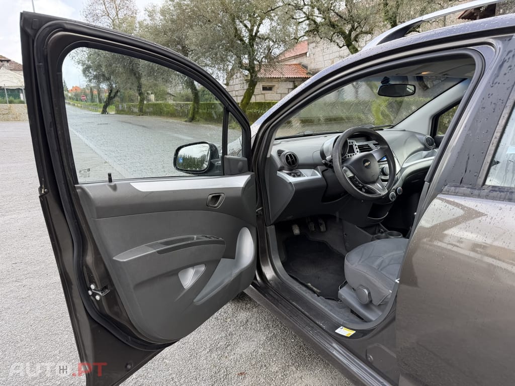 Chevrolet Spark 1.2 LT