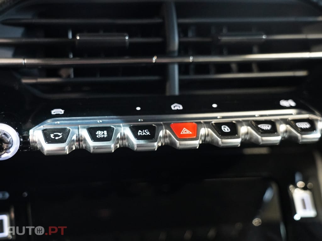 Peugeot 2008 1.2 PureTech Allure