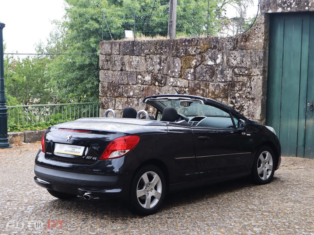 Peugeot 207 CC 1.6 HDi SE 200 Anos FAP