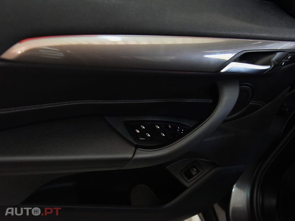 BMW X1 18 d sDrive Auto xLine