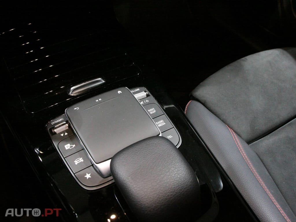 Mercedes-Benz CLA 180 d AMG Line