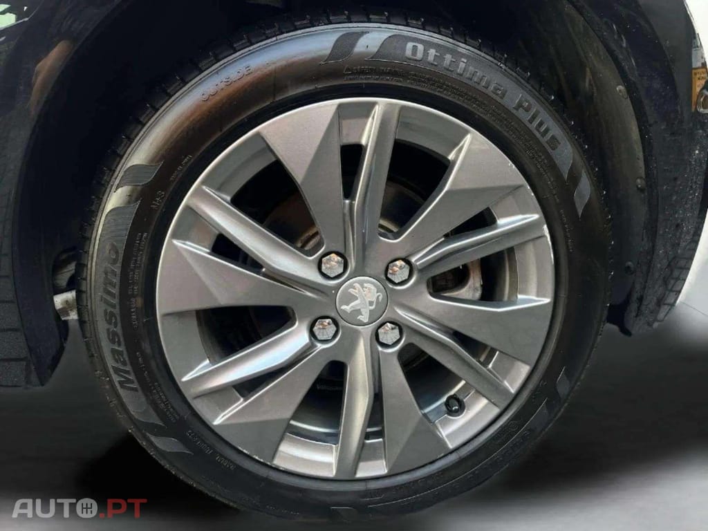 Peugeot E-208 Allure