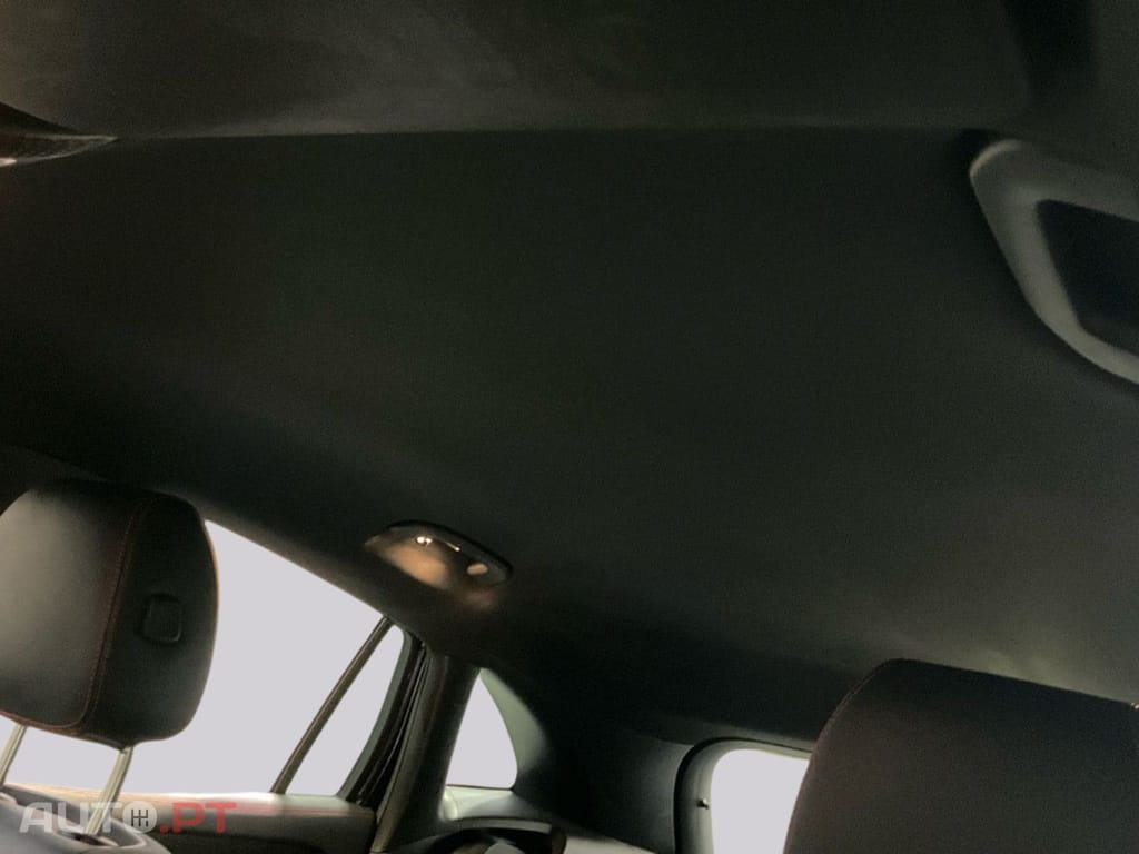 Mercedes-Benz EQA 250 AMG 96,9% I.V.A DEDUTIVEL 