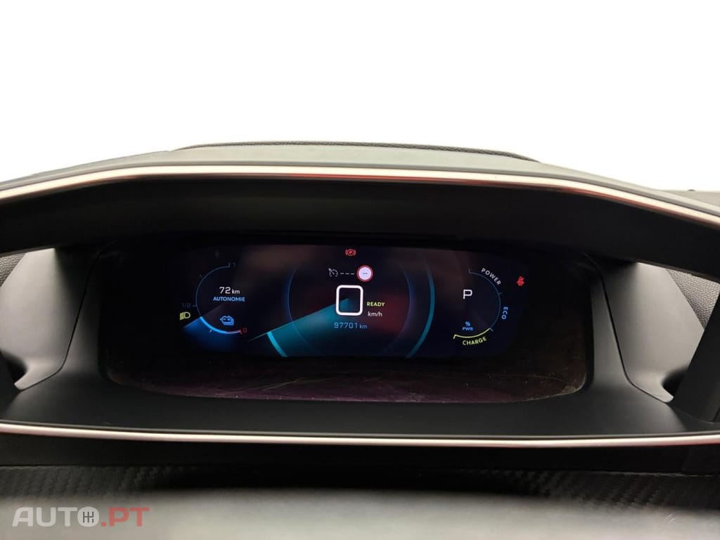 Peugeot E-2008 Allure Pack