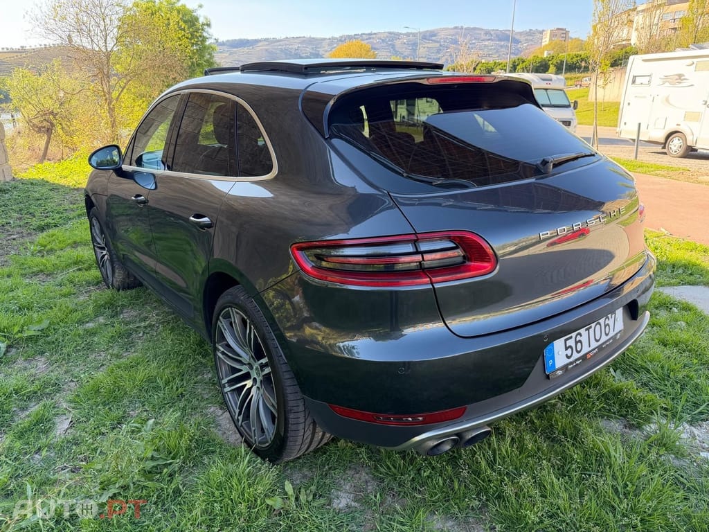 Porsche Macan S