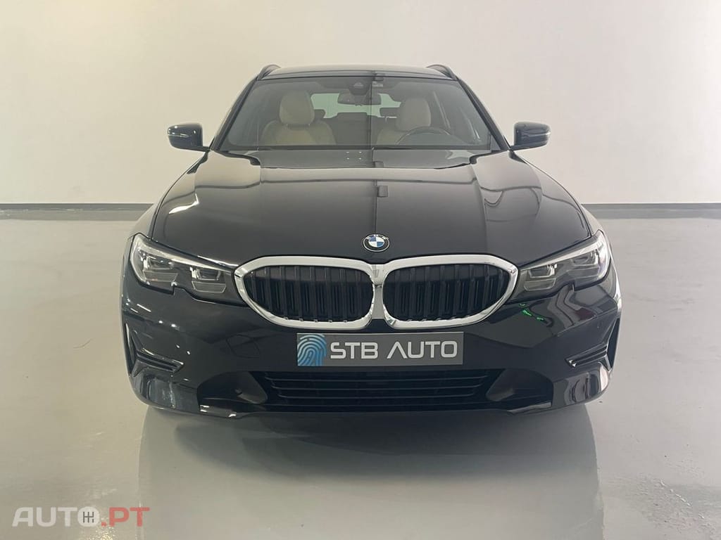 BMW 330 e Touring Pack M Auto