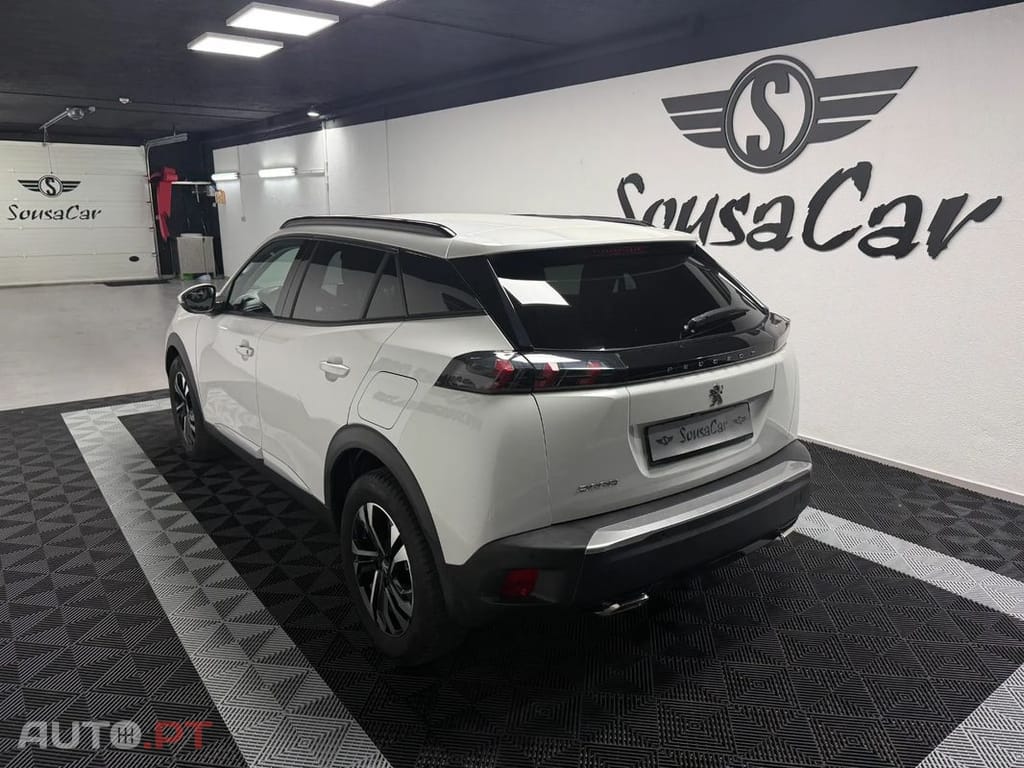 Peugeot 2008 1.2 PureTech Allure