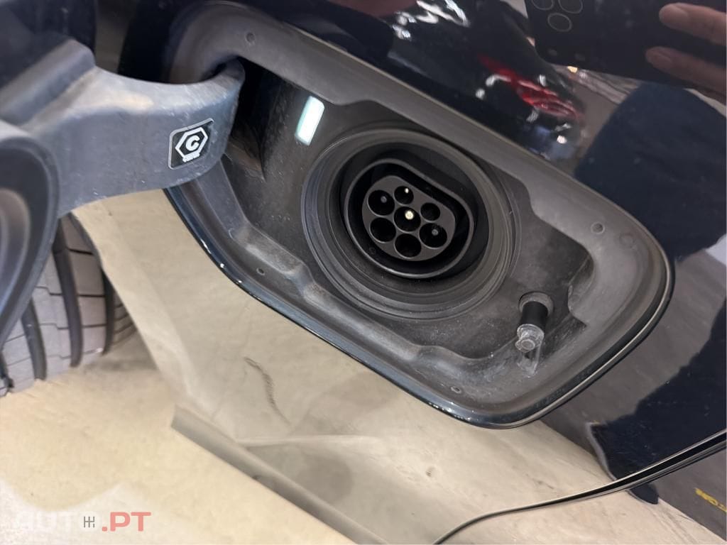 BMW 320 e Auto