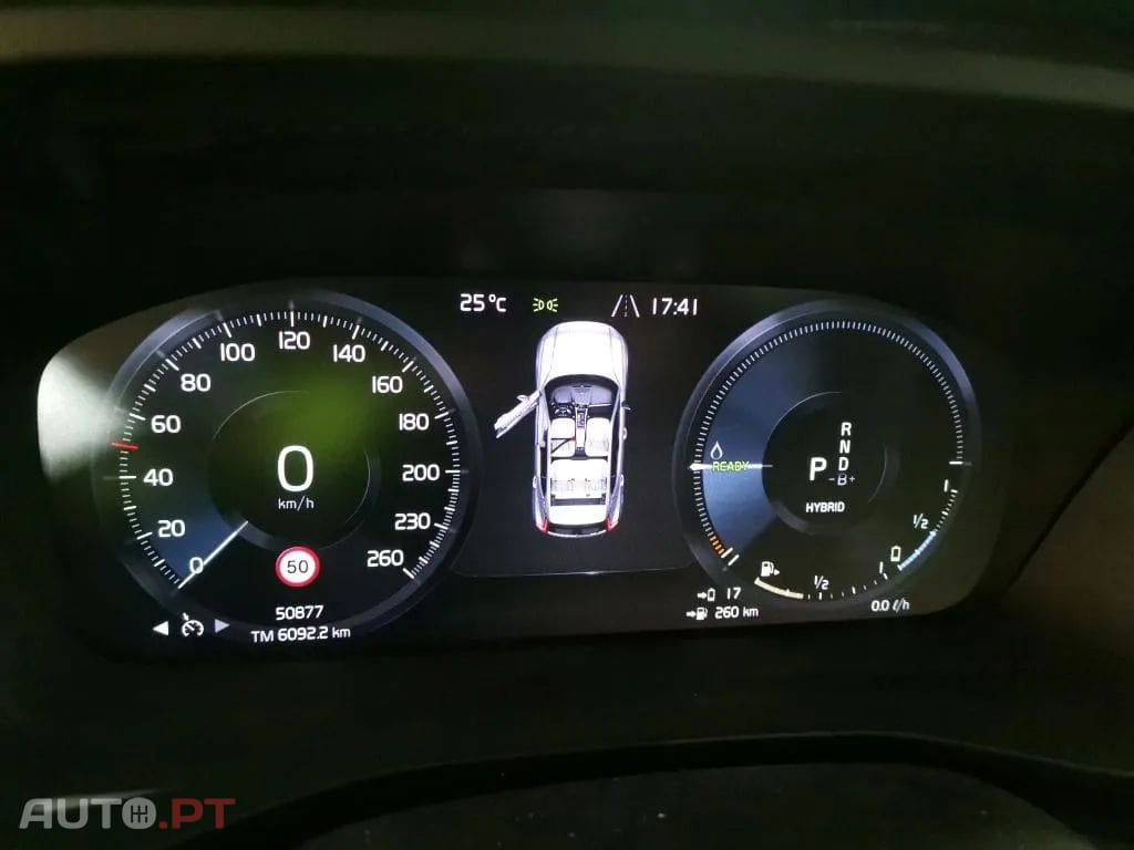 Volvo XC40 1.5 T5 PHEV R-Design Expression