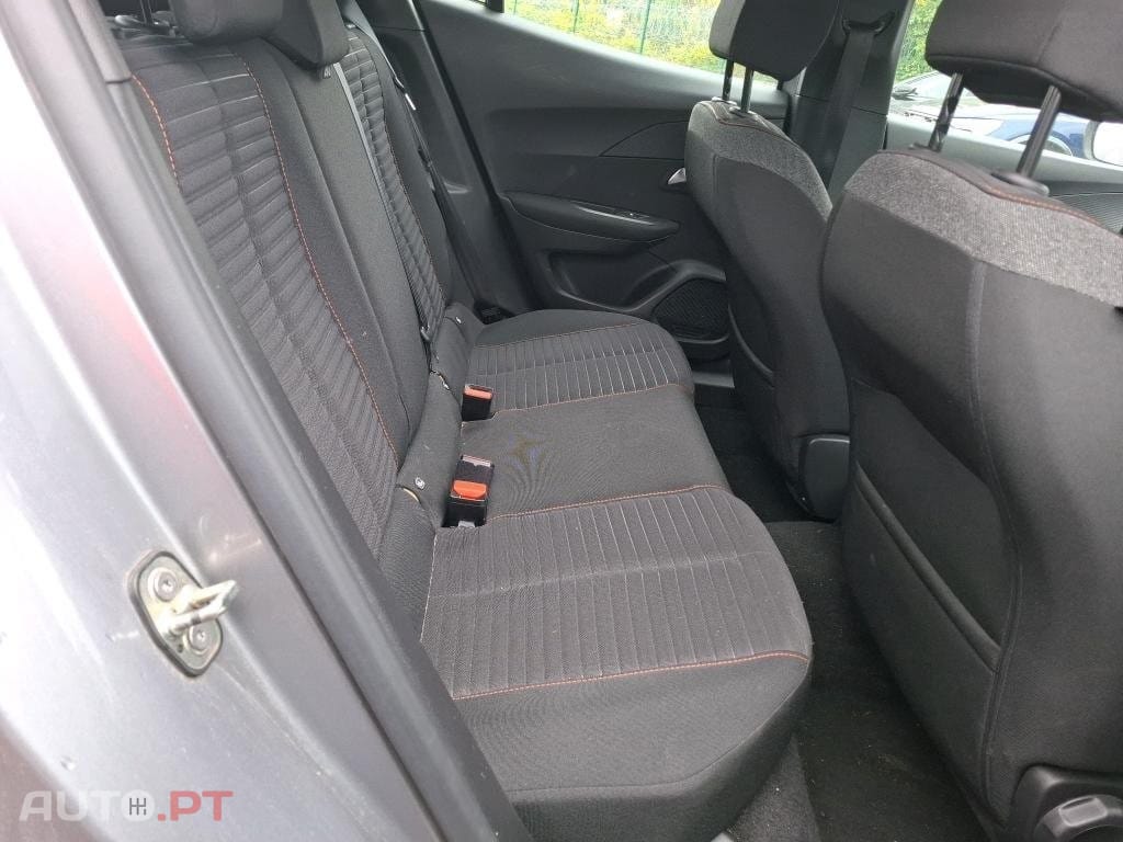 Peugeot 2008 PureTech 130 EAT8 Active Pack