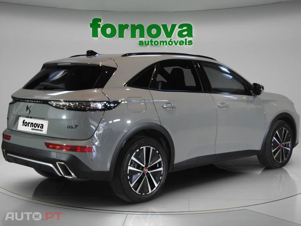 DS DS7 E-Tense Performance Line