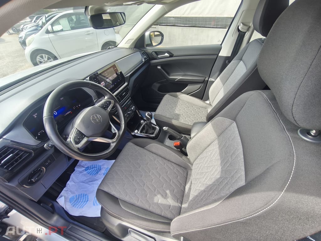 Volkswagen T-Cross 1.0 TSI Urban