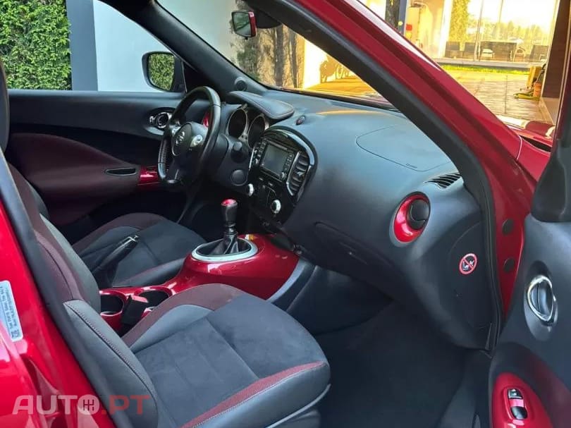 Nissan Juke 1.2 DIG-T N-Connecta P.Ext.1 Red D.