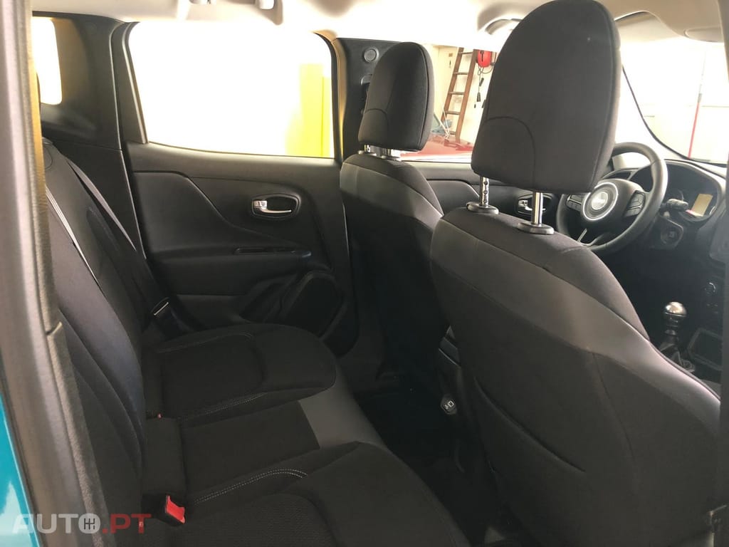 Jeep Renegade 1.0 T Night Eagle